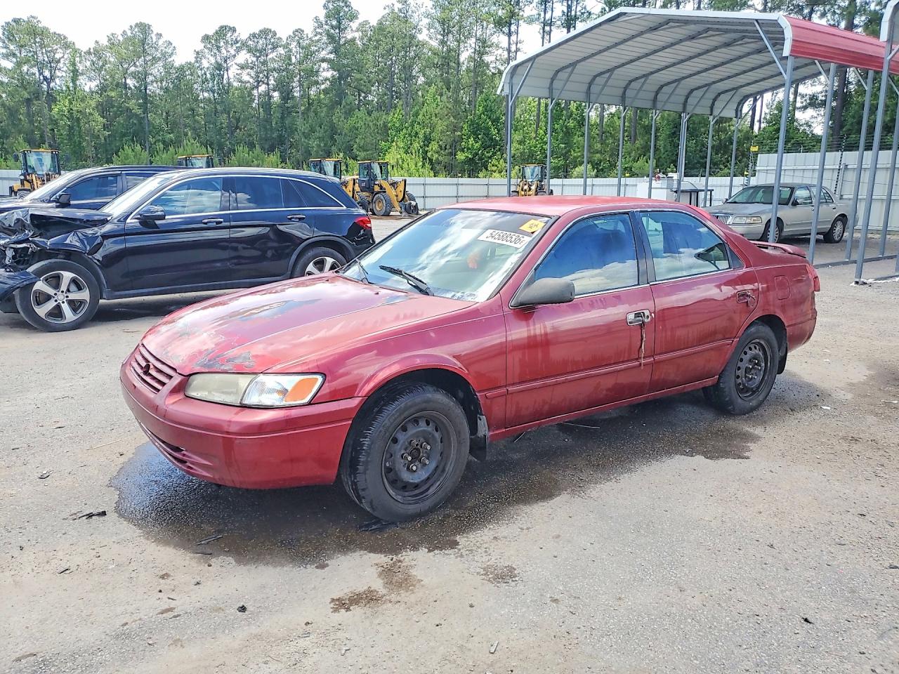 Salvage Toyota Camry Image
