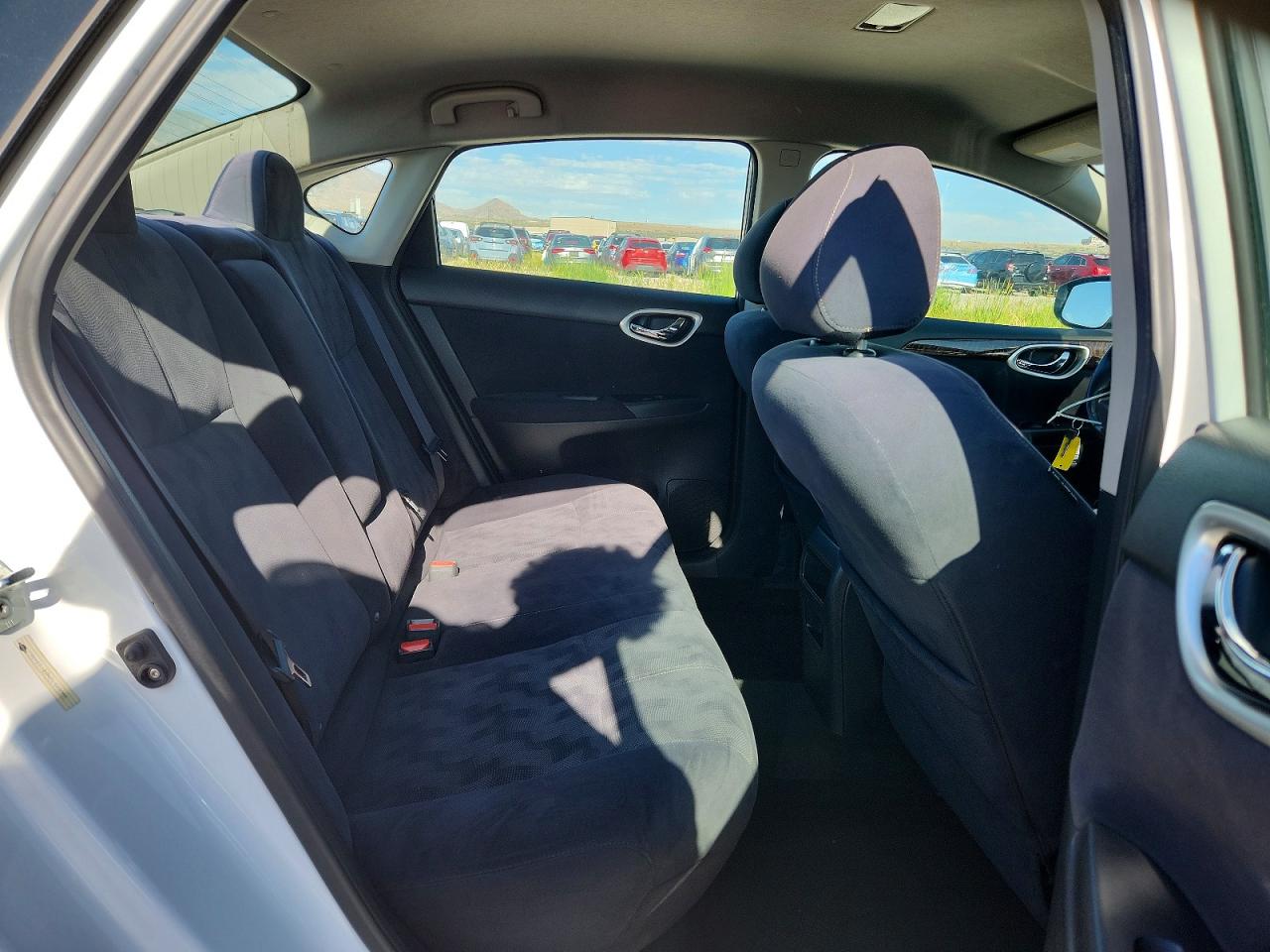 Nissan Sentra S