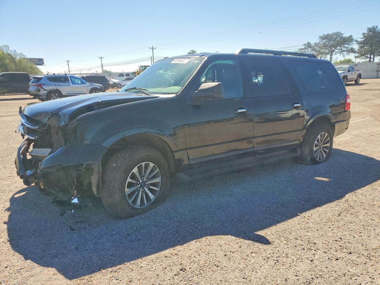 Salvage Ford Expedition Image