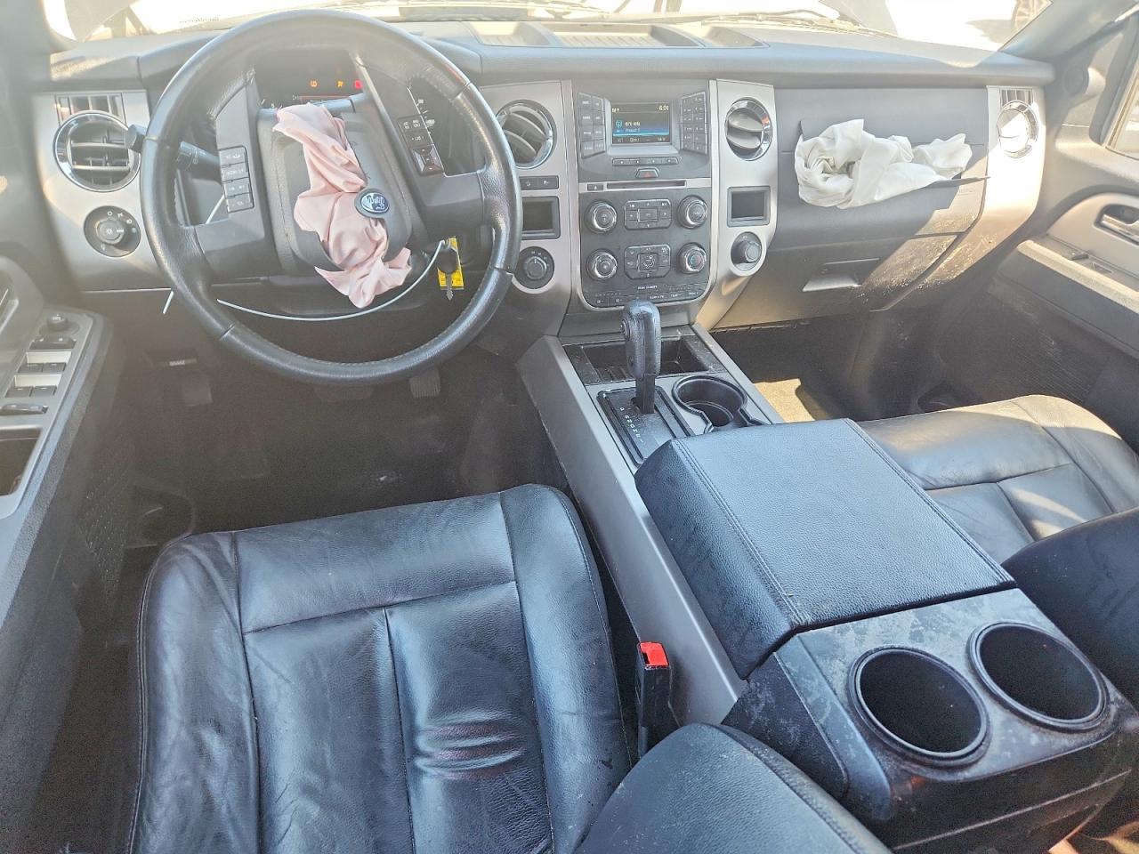Ford Expedition El Xlt