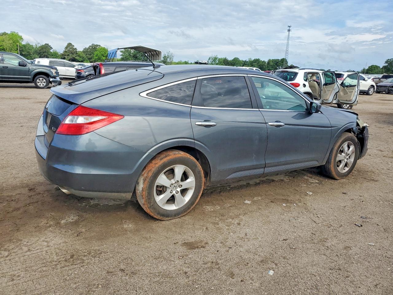 Honda Crosstour Ex
