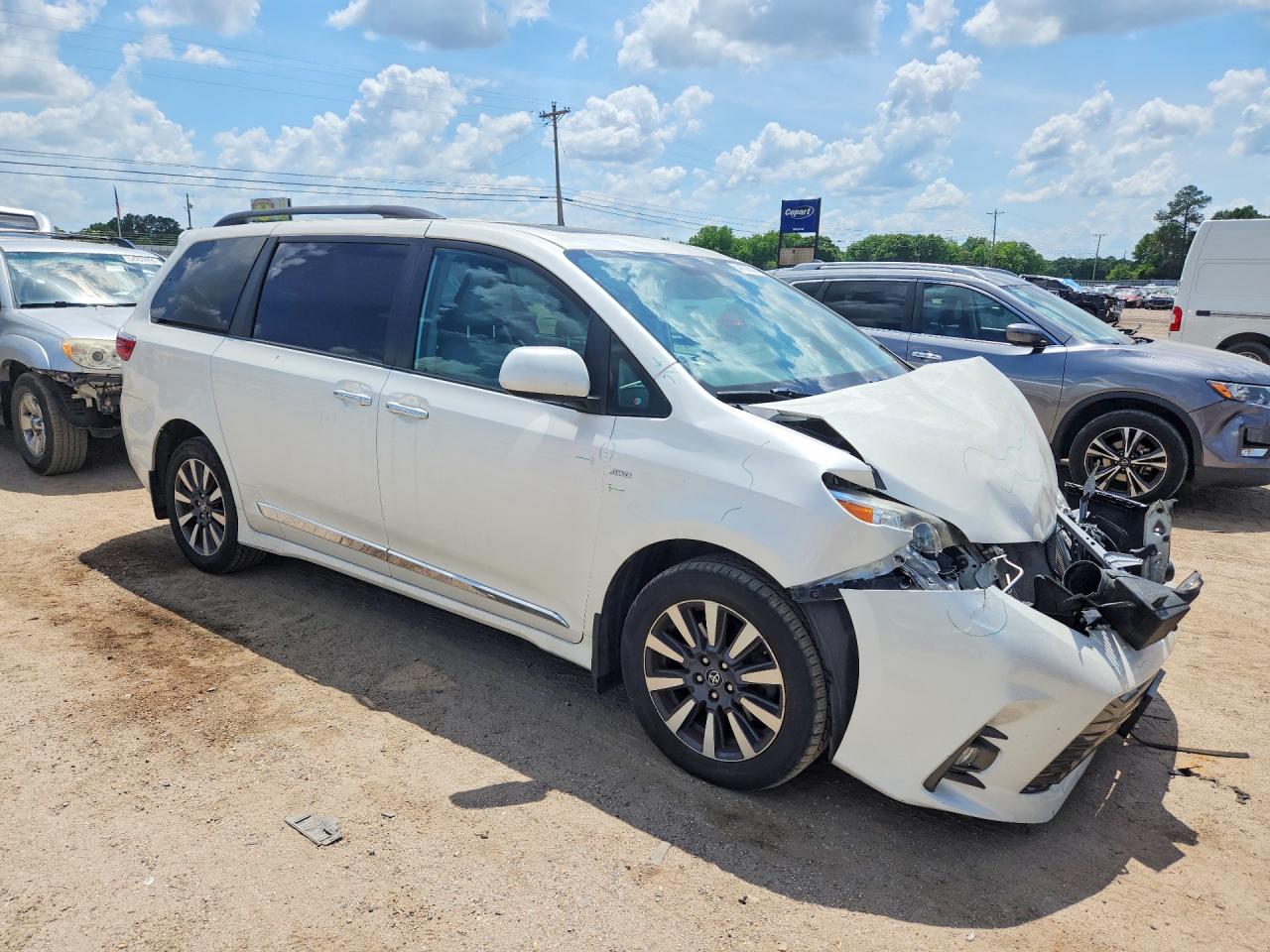 Toyota Sienna Xle 7-passenger