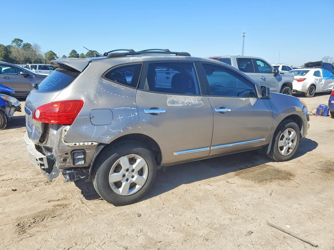 Nissan Rogue S