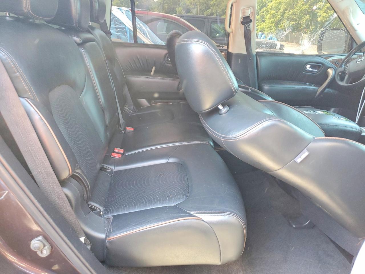 Nissan Armada Sl