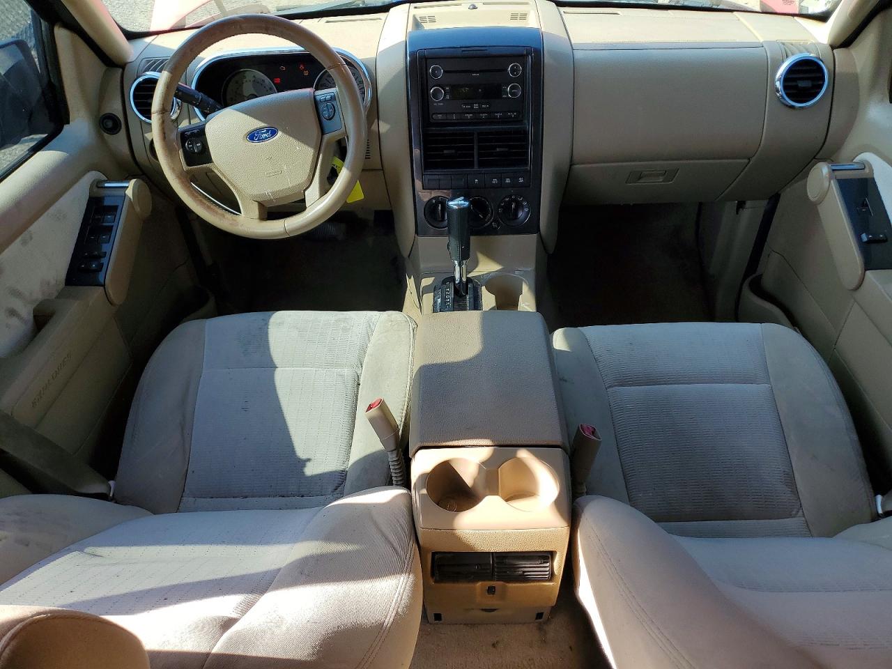Ford Explorer Xlt