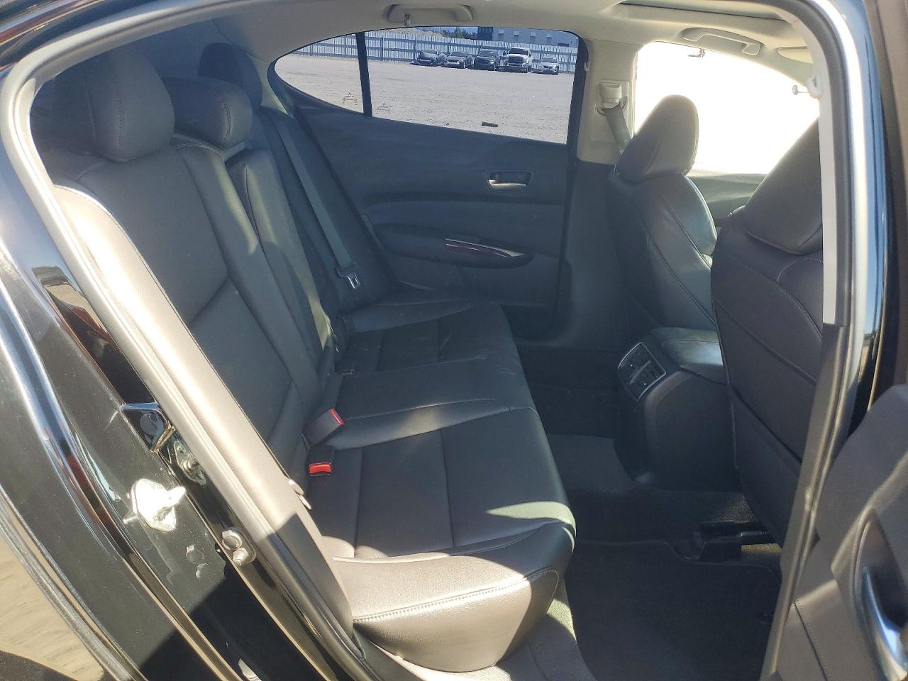 Acura TLX