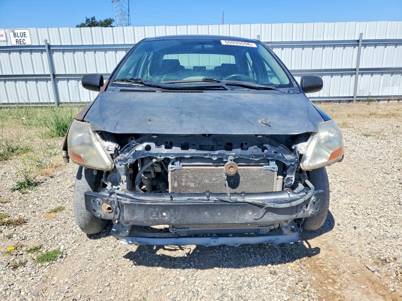 Toyota Yaris Base
