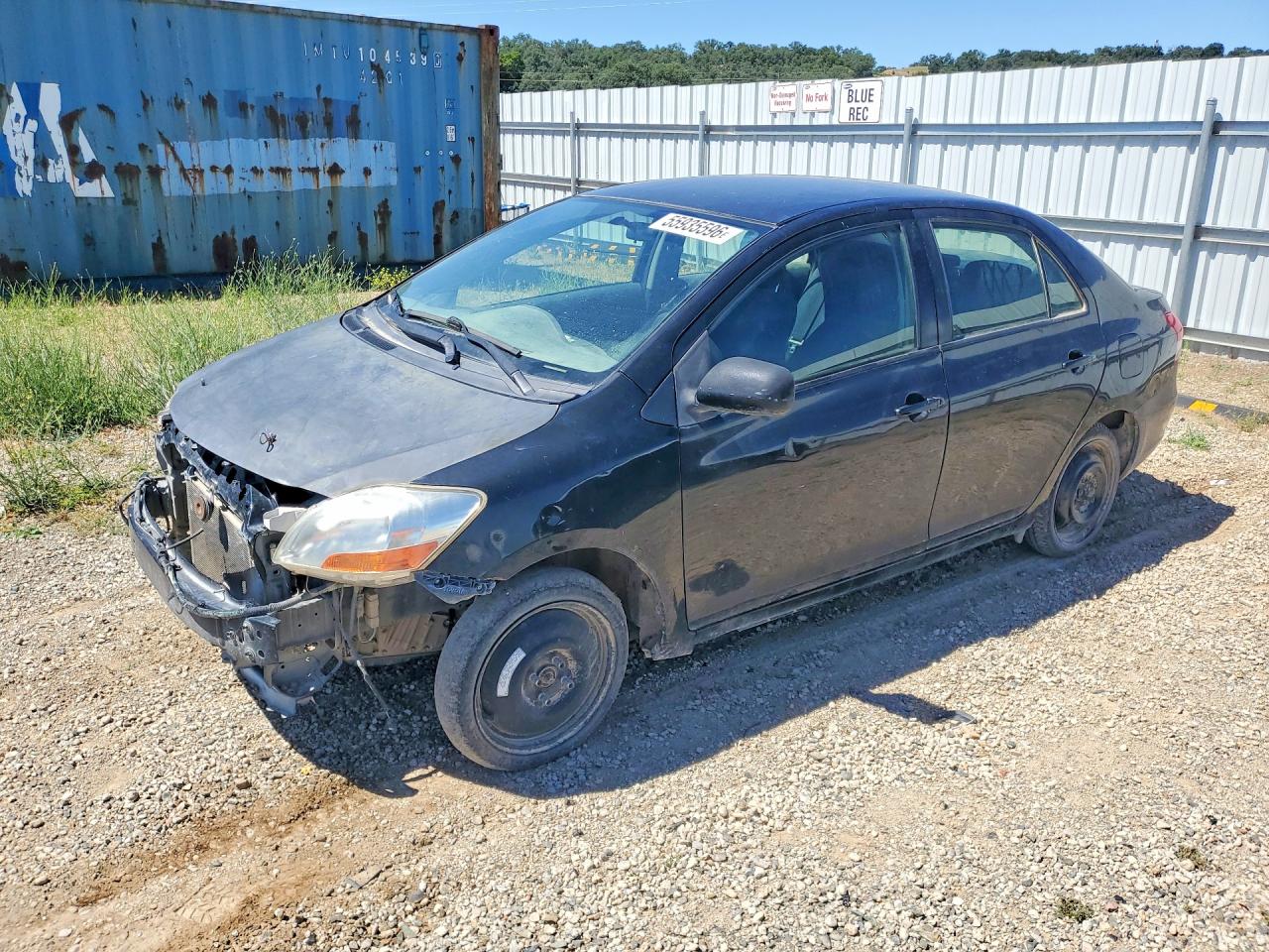 Salvage Toyota Yaris Image