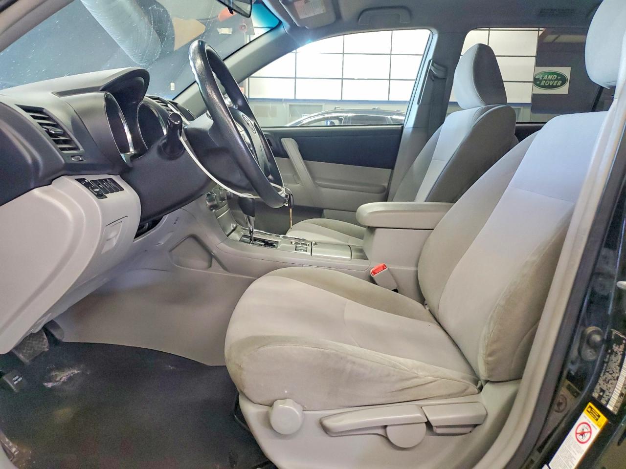 Toyota Highlander Base