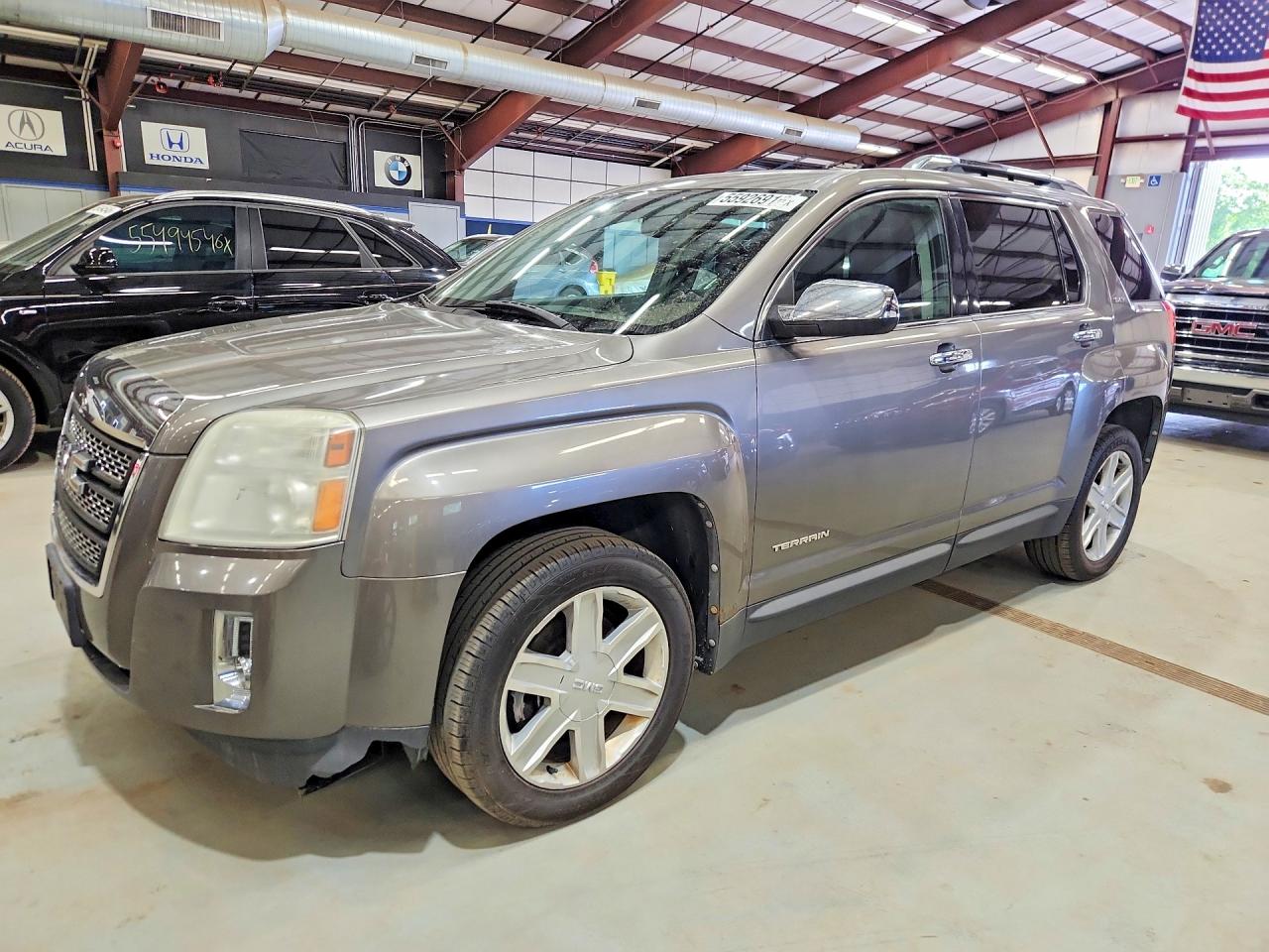 Salvage GMC Terrain Image