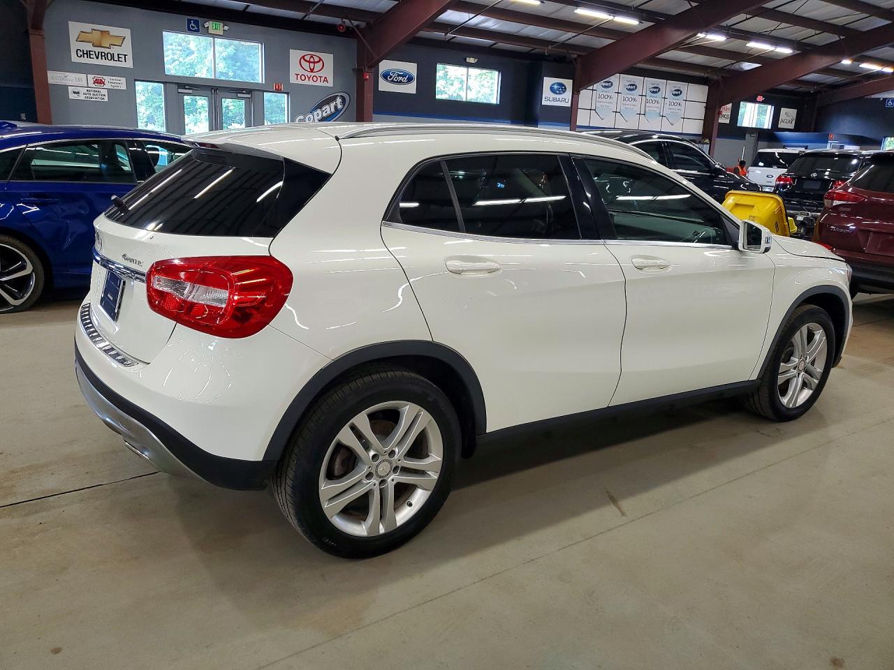 Mercedes-Benz GLA 250 4matic