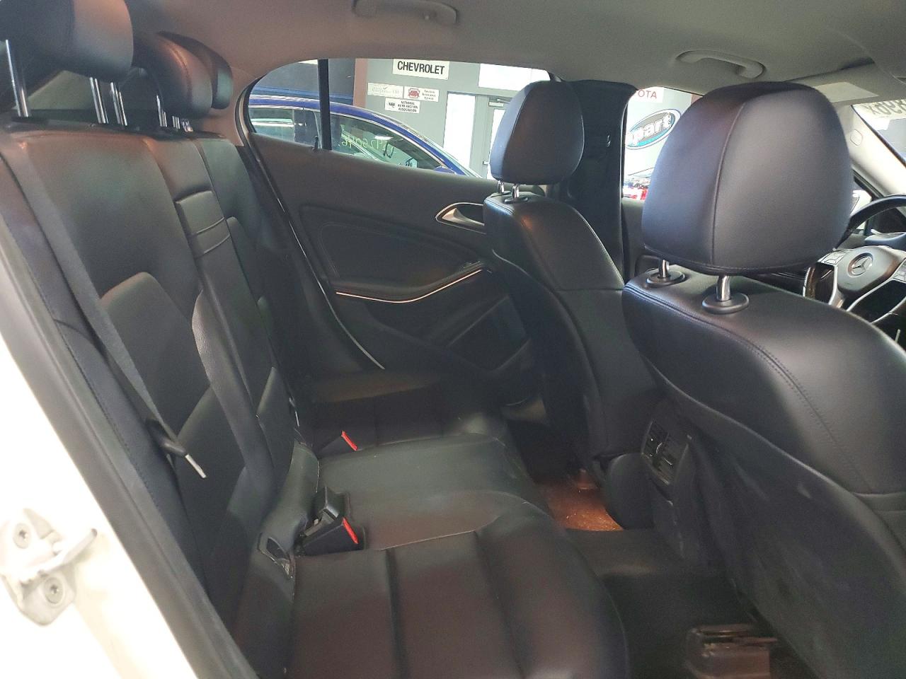 Mercedes-Benz GLA 250 4matic