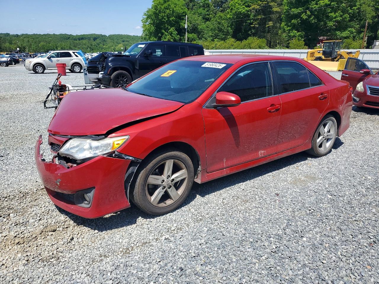 Salvage Toyota Camry Image