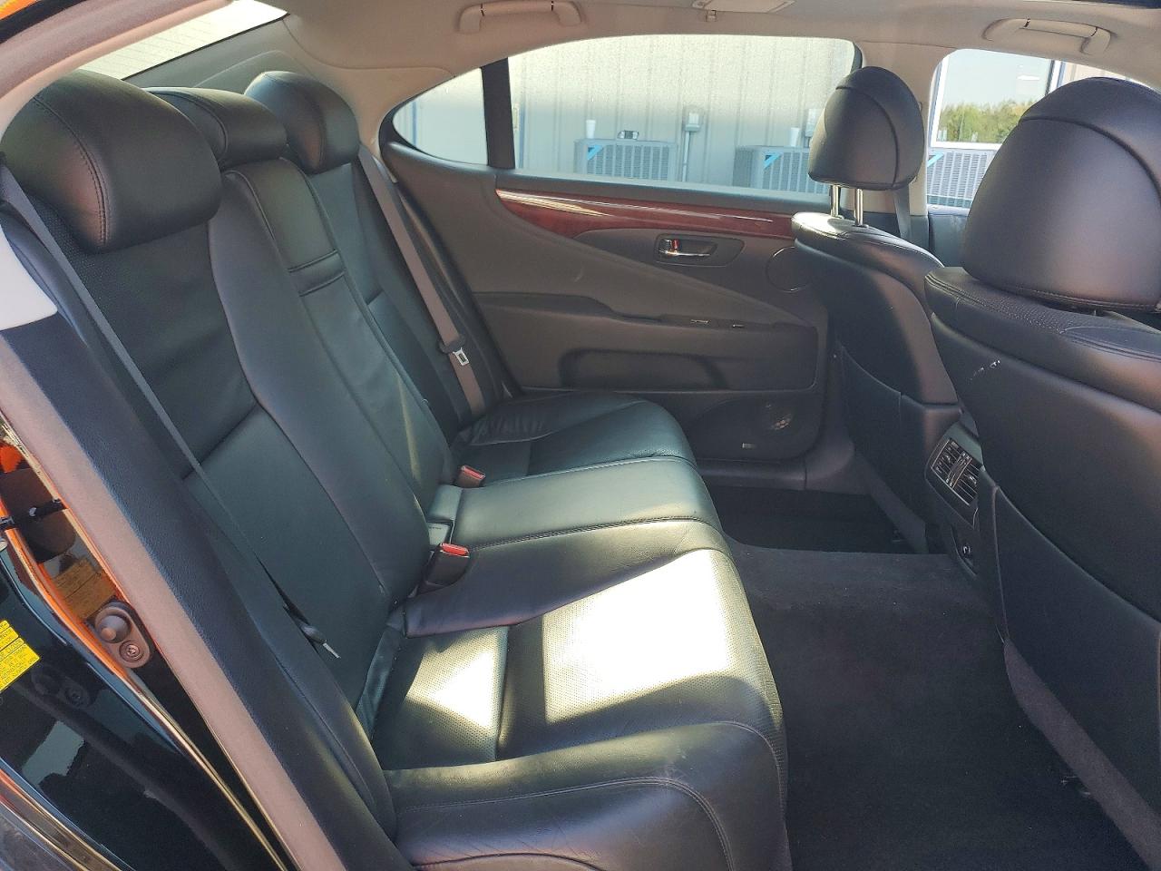 Lexus LS 460l