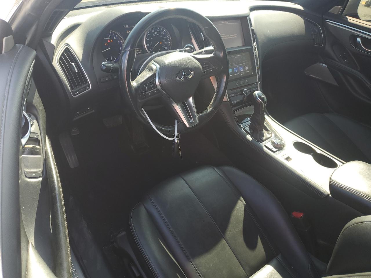 INFINITI Q60 Luxe 300