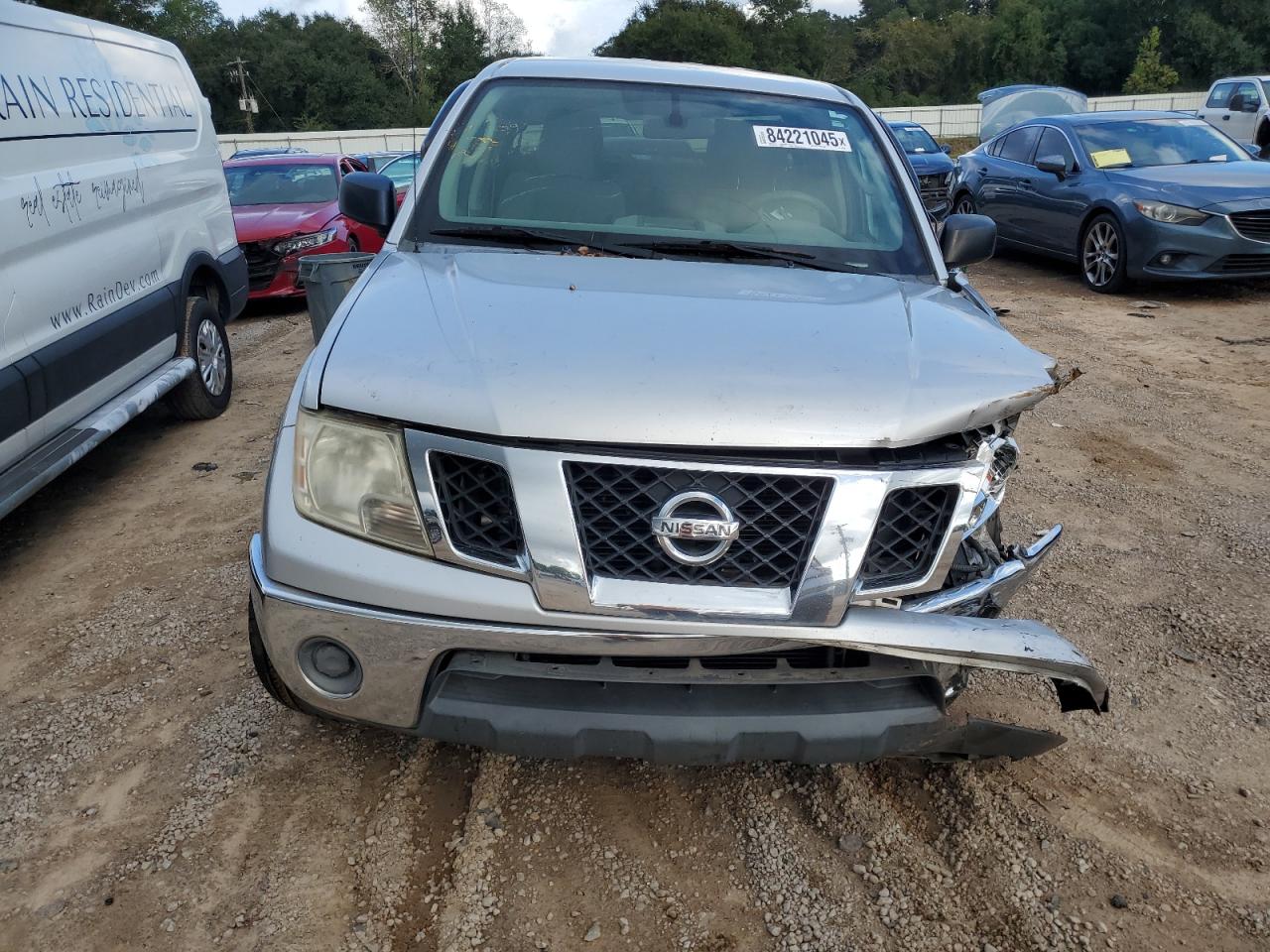 Nissan Frontier Crew Cab Se