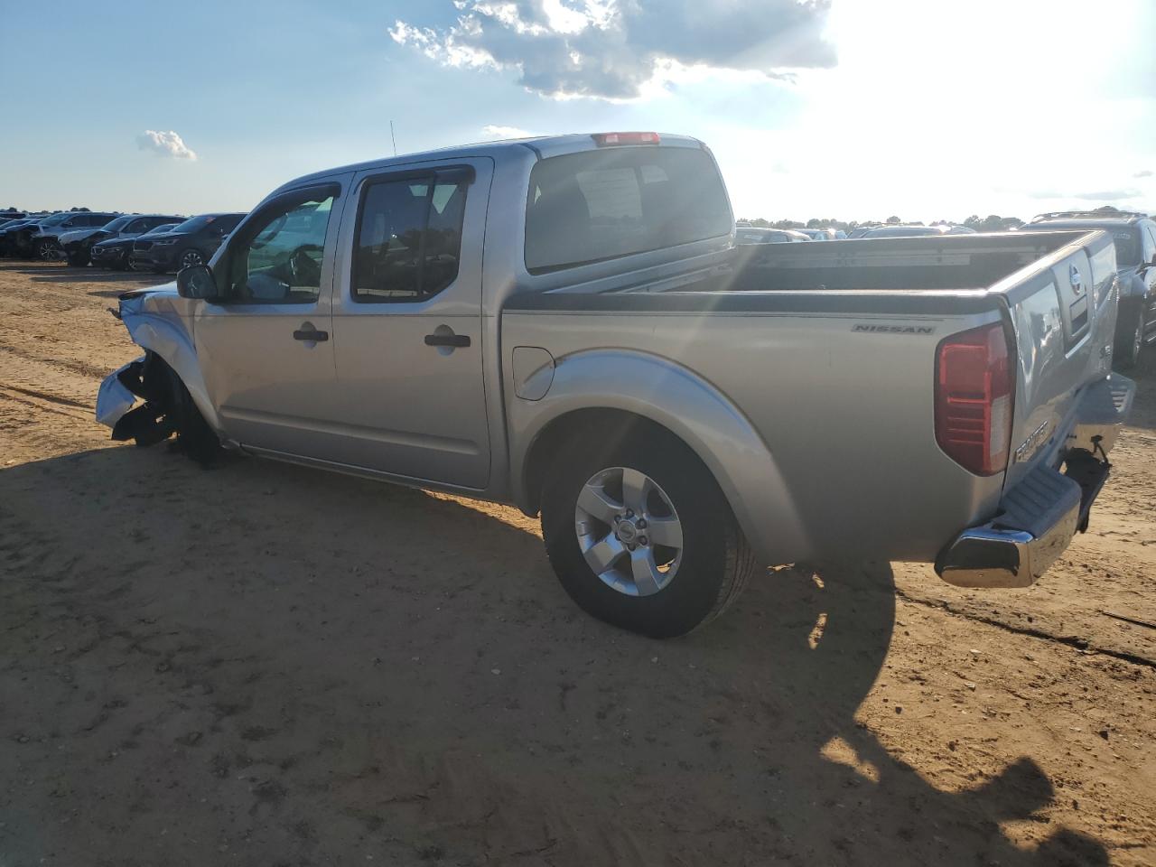 Nissan Frontier Crew Cab Se