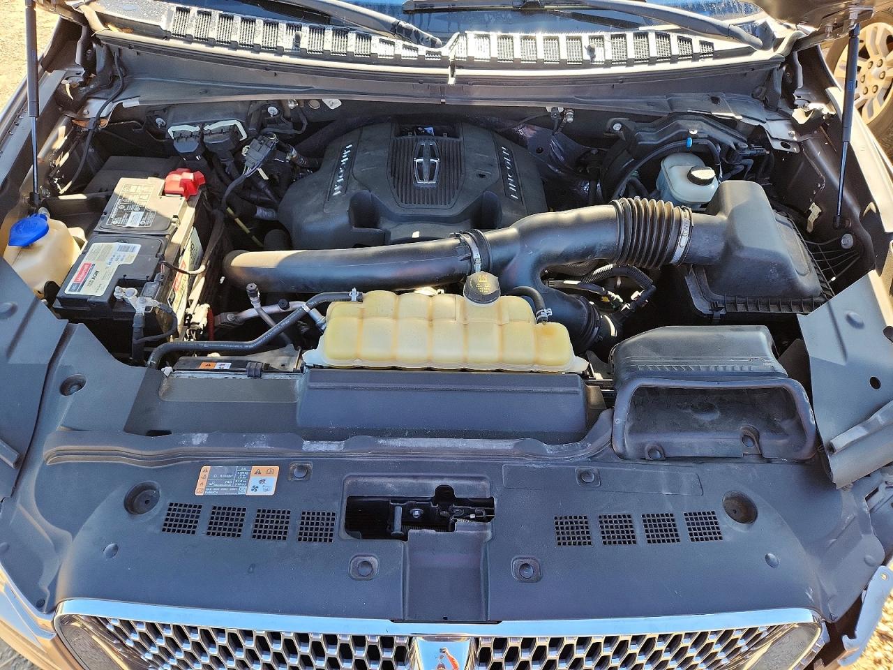 Lincoln Navigator Reserve
