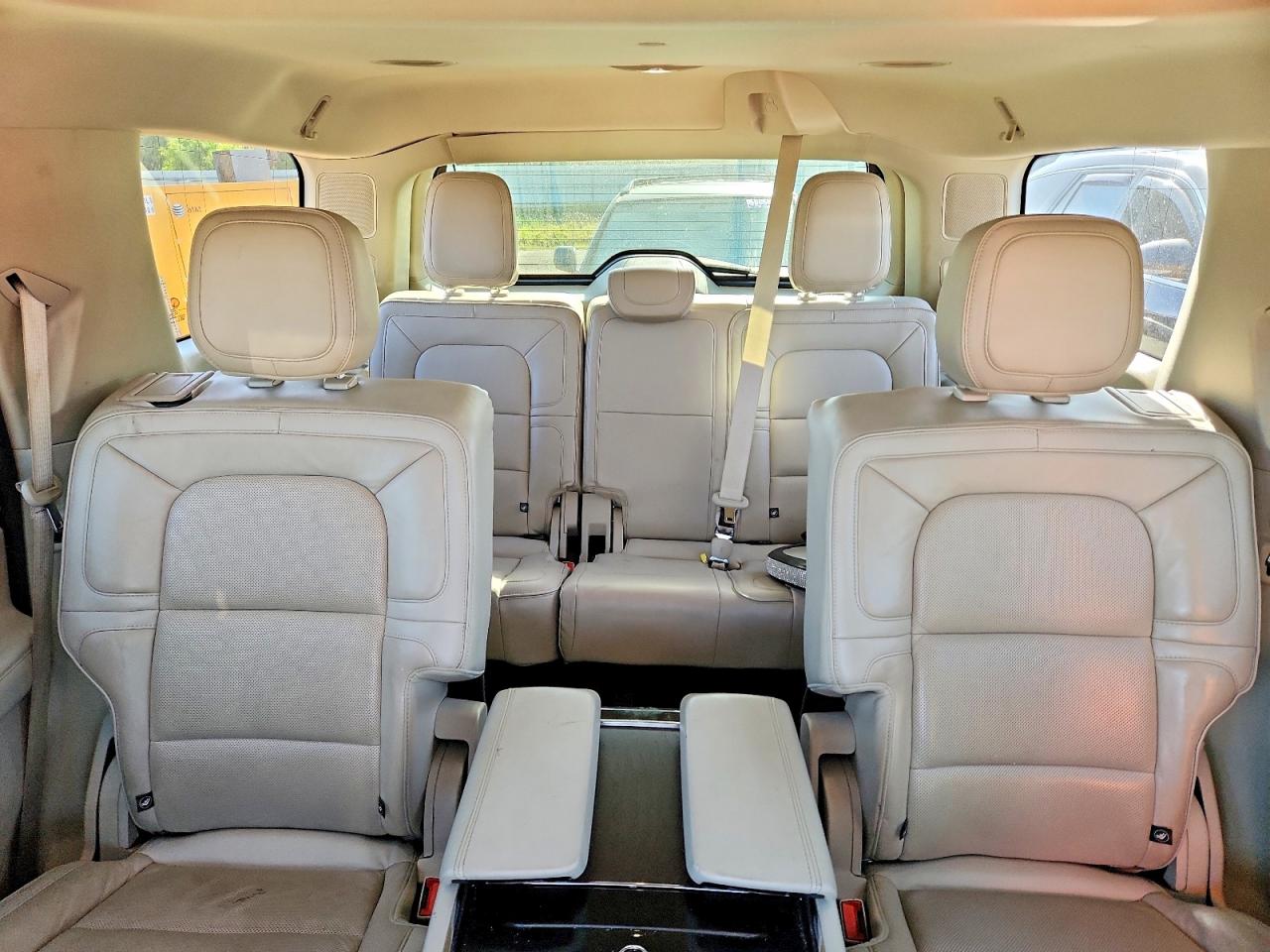 Lincoln Navigator Reserve