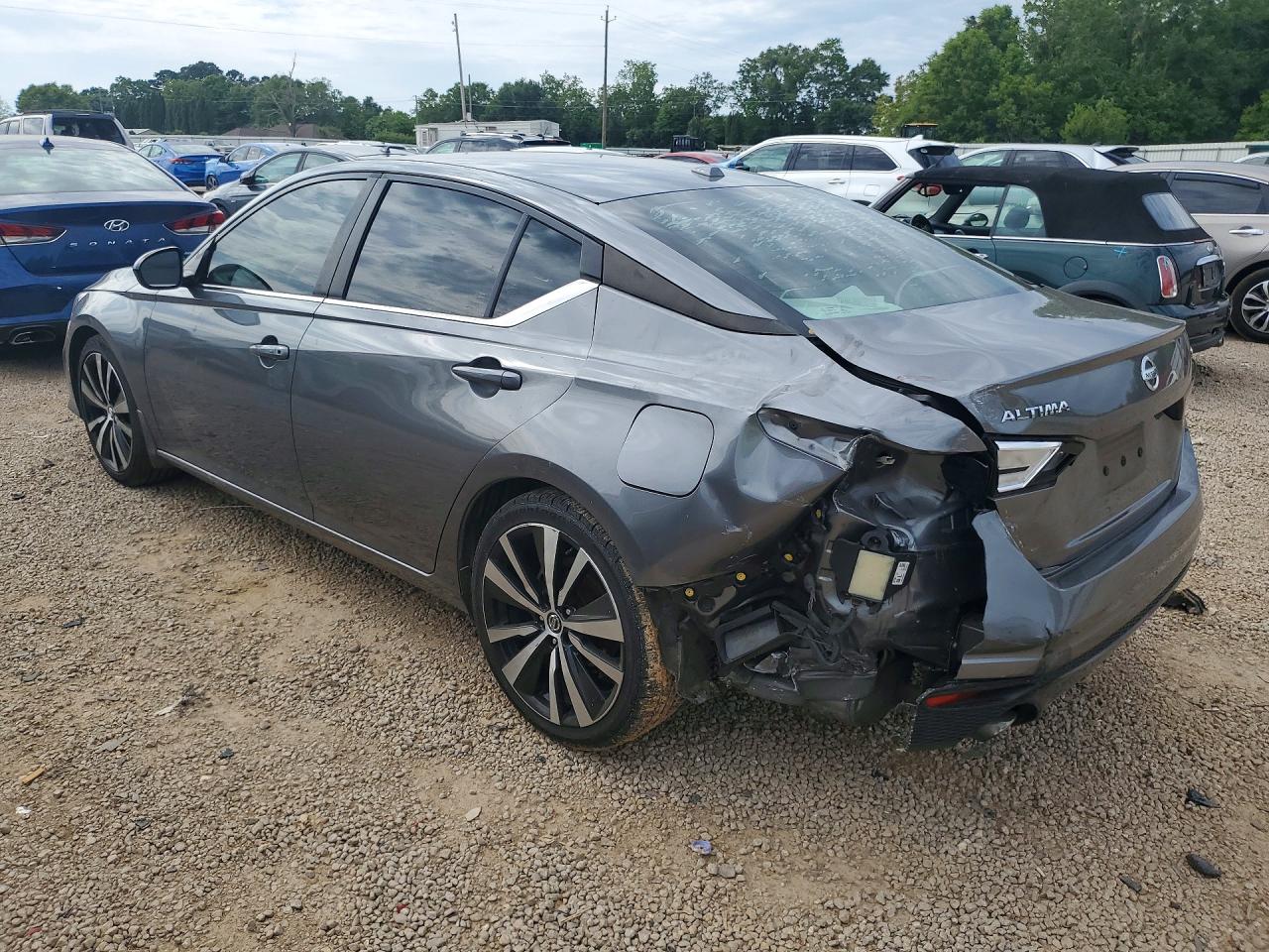 Nissan Altima Sr