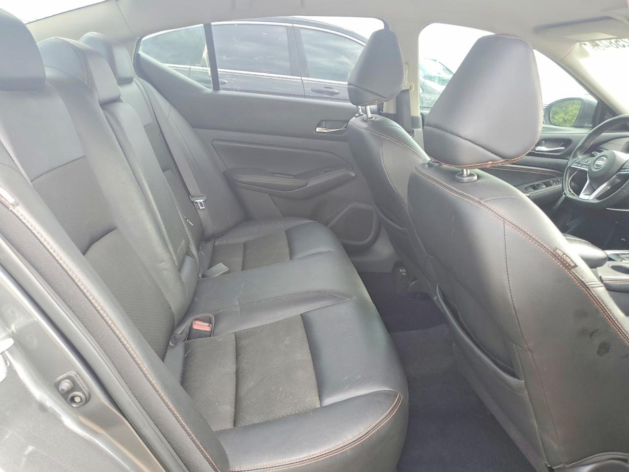 Nissan Altima Sr