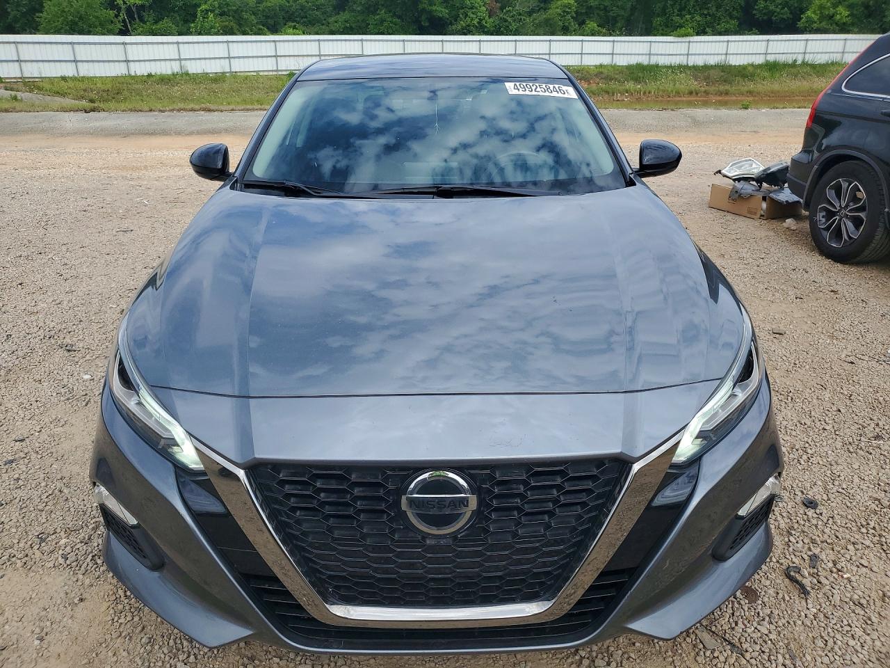 Nissan Altima Sr