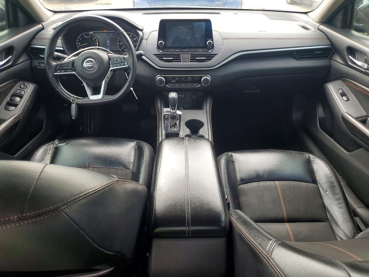 Nissan Altima Sr