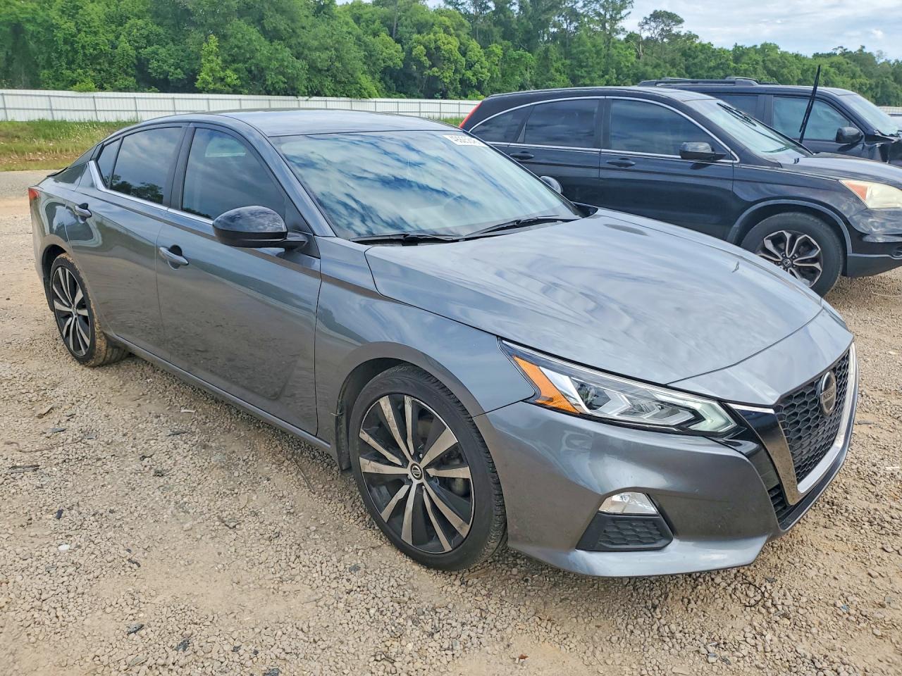 Nissan Altima Sr