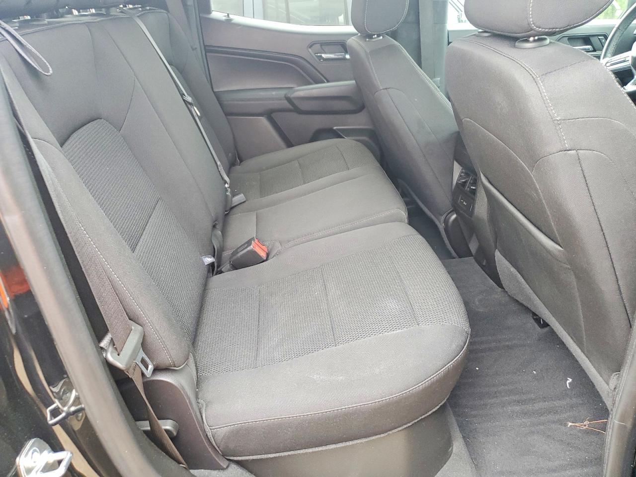 GMC Canyon Elevation