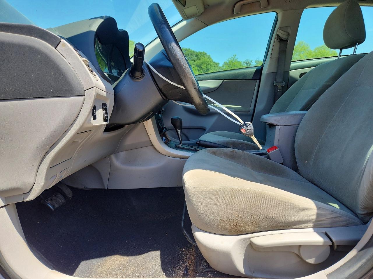 Toyota Corolla L