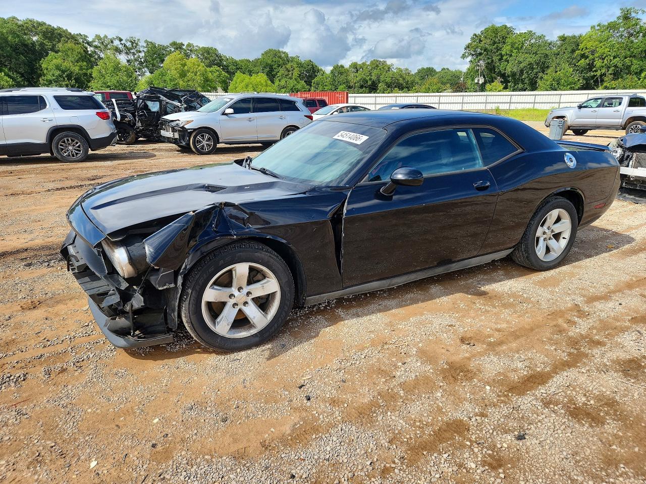 Salvage Dodge Challenger Image