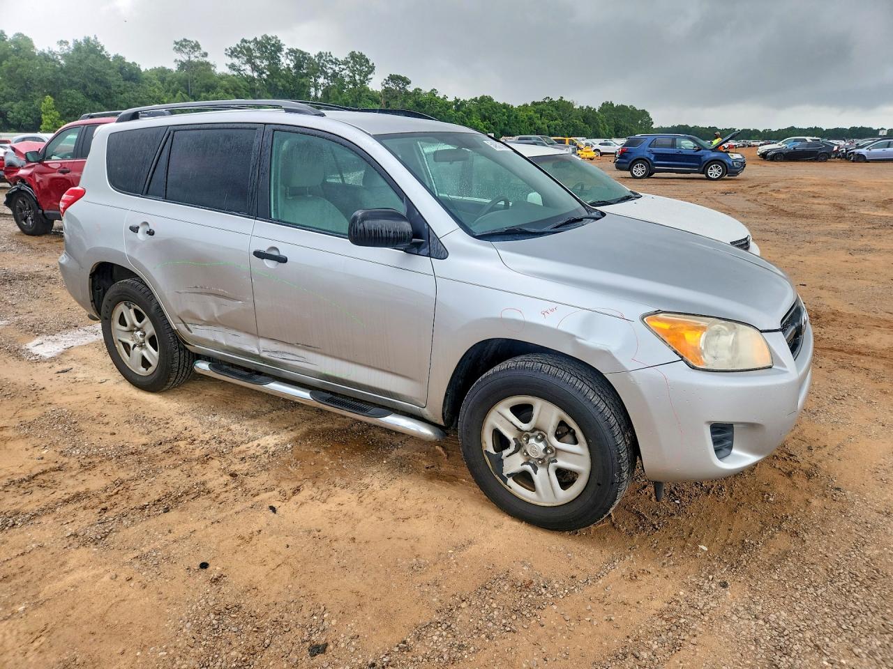 Toyota RAV4 Base