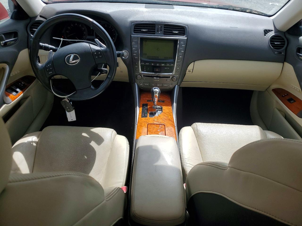 Lexus Is Base