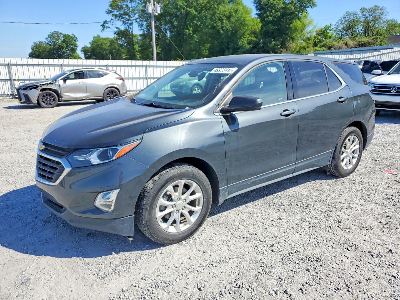 Salvage Chevrolet Equinox Image