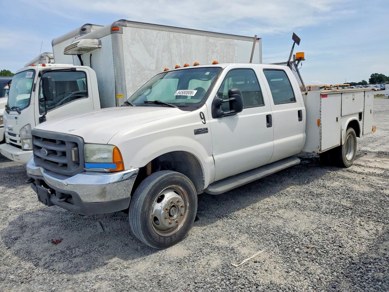 Salvage Ford F-450 Image