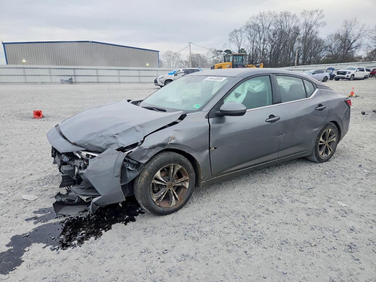Salvage Nissan Sentra Image