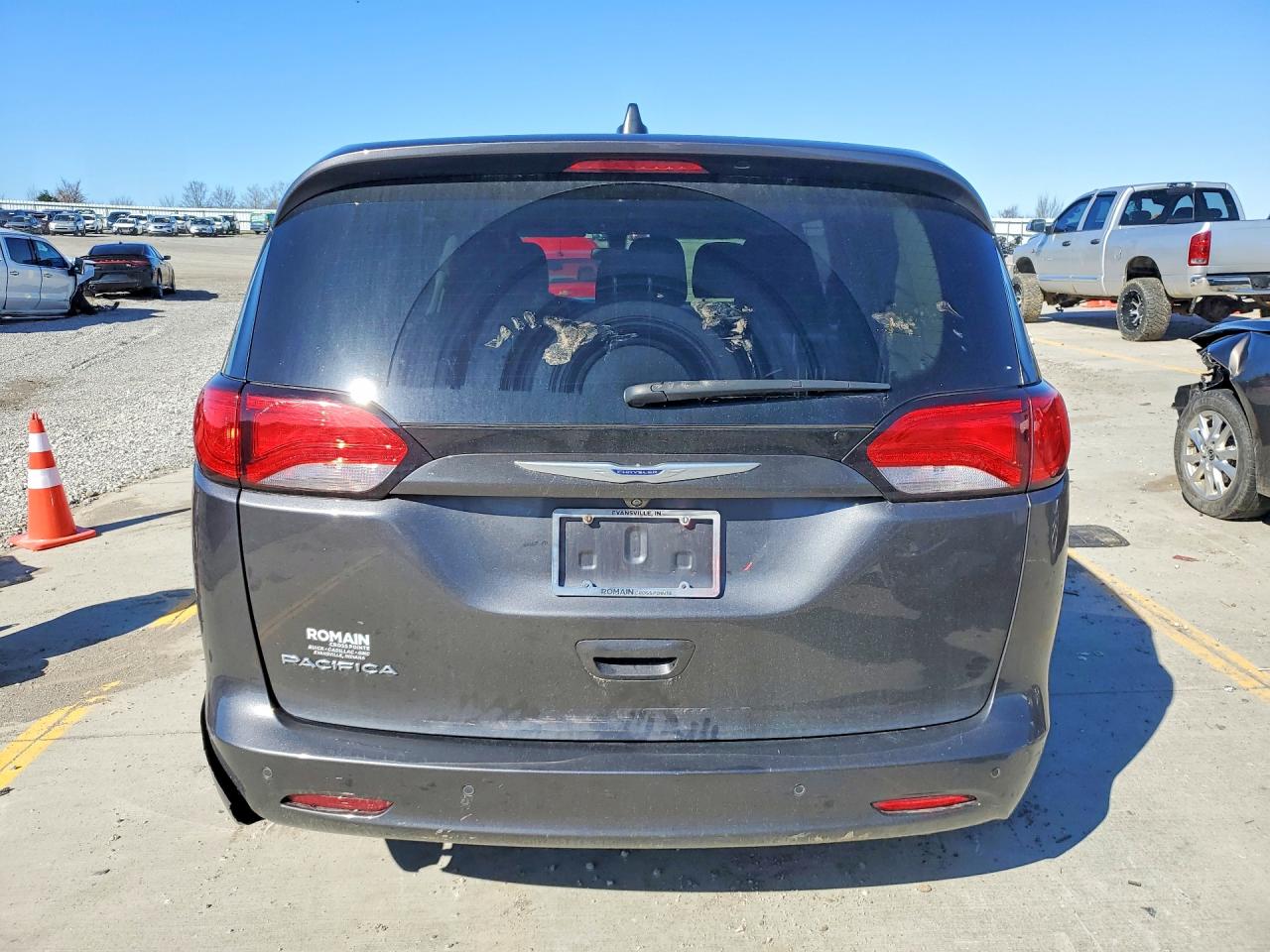 Chrysler Pacifica L