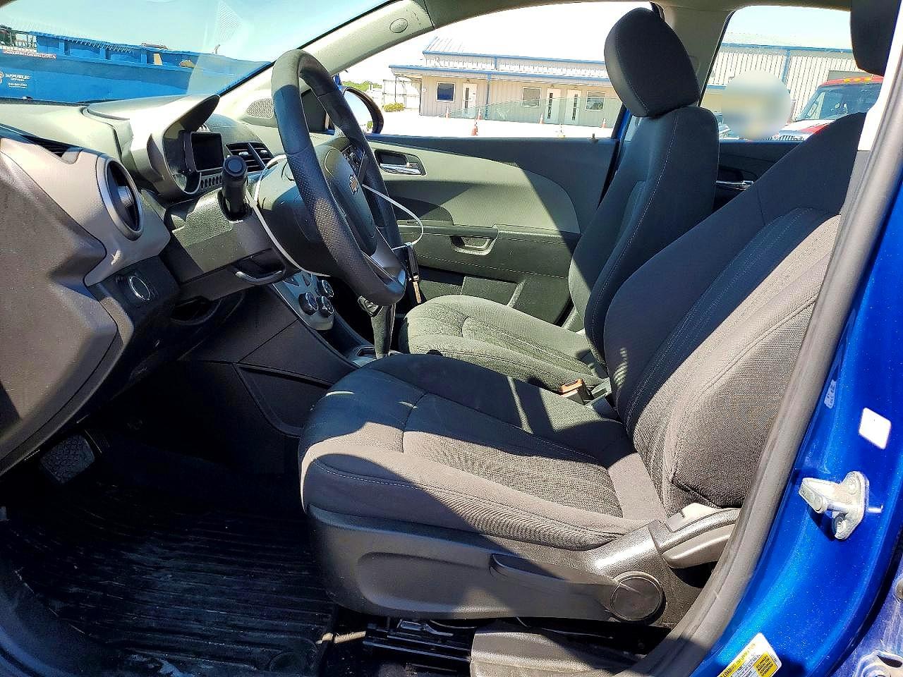 Chevrolet Sonic Lt