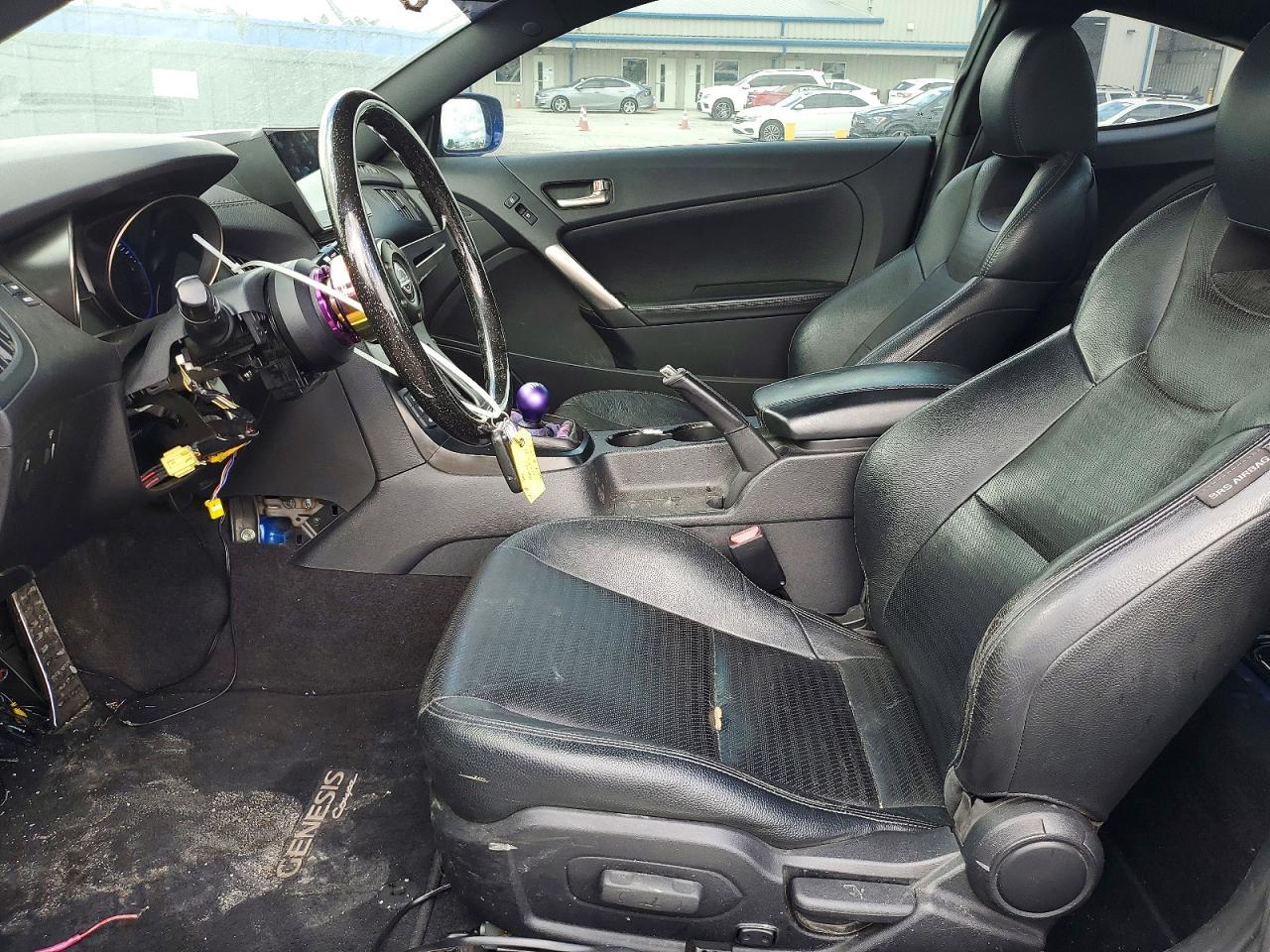 Hyundai Genesis 3.8l