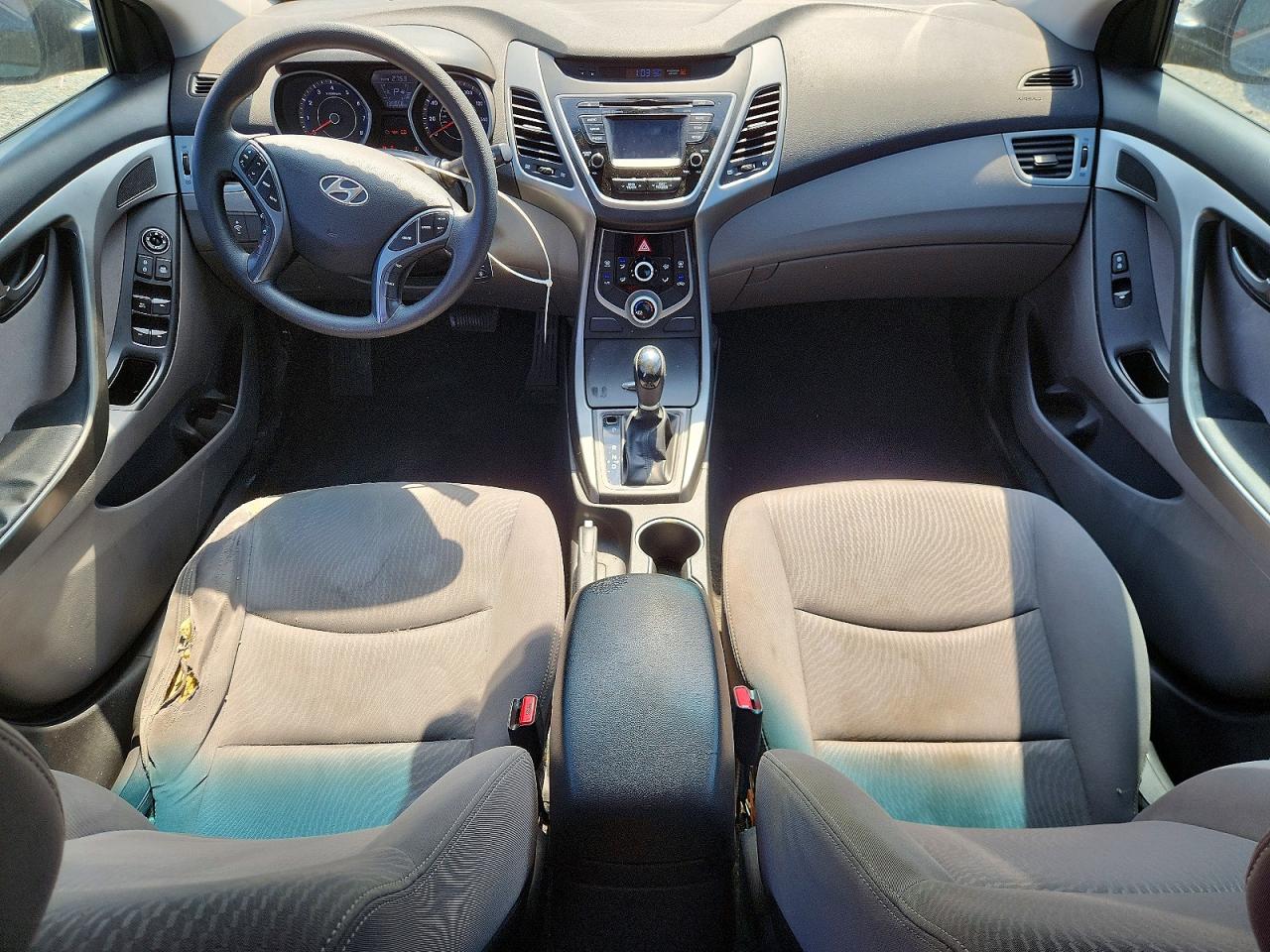 Hyundai ELANTRA Se