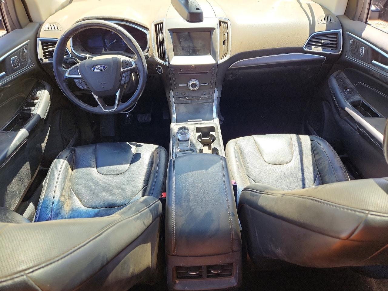 Ford Edge Titanium