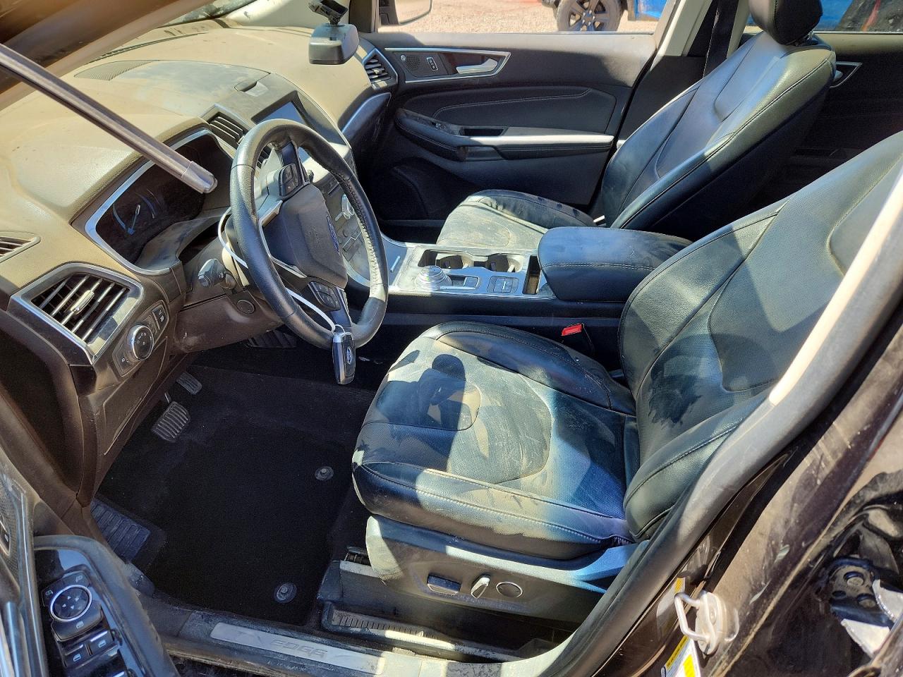 Ford Edge Titanium
