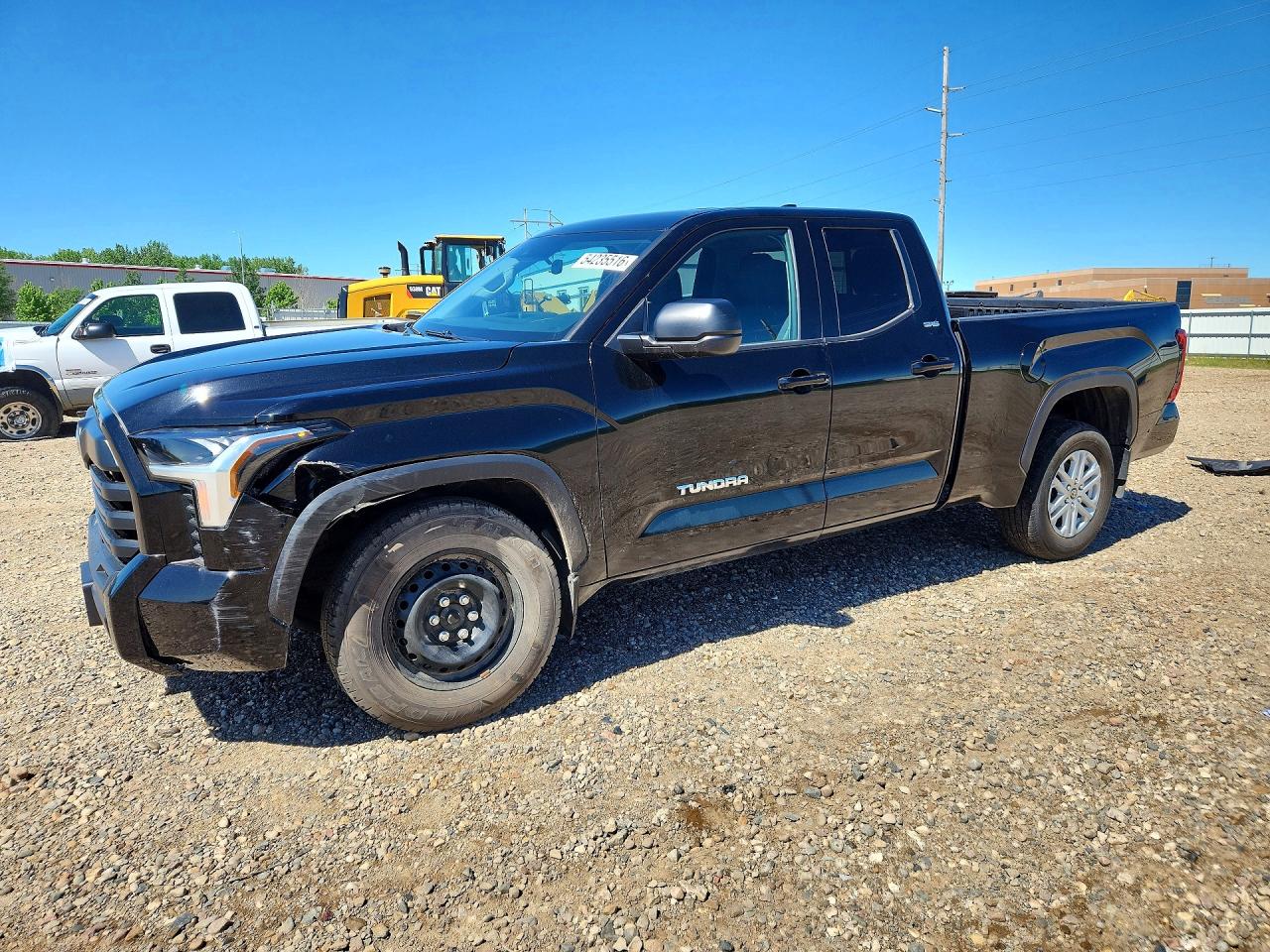 Salvage Toyota Tundra Image