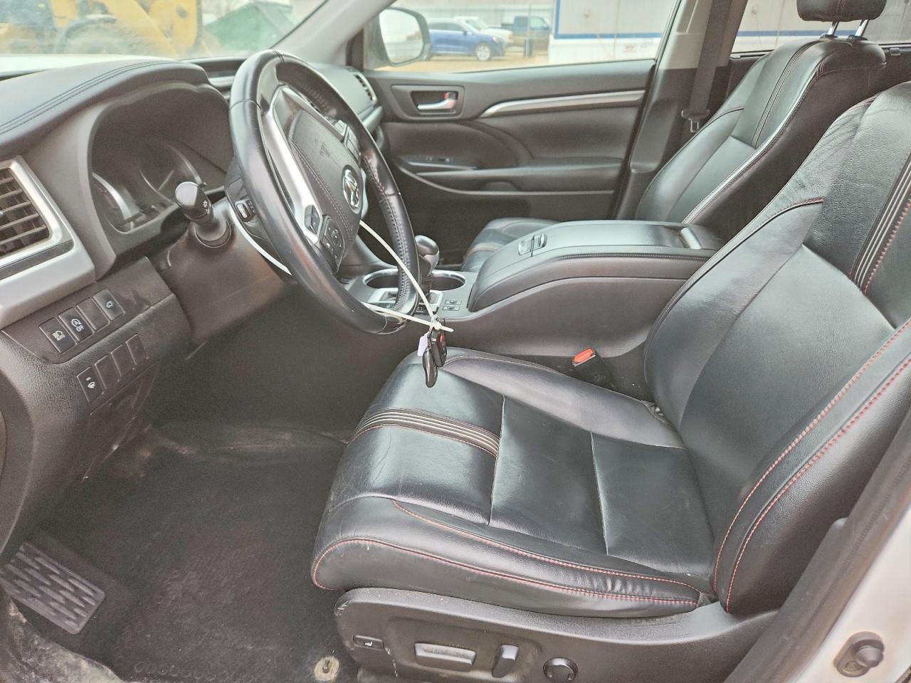 Toyota Highlander Se