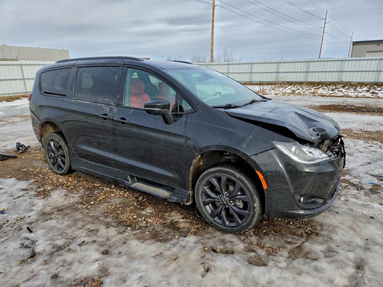 Chrysler Pacifica Limited