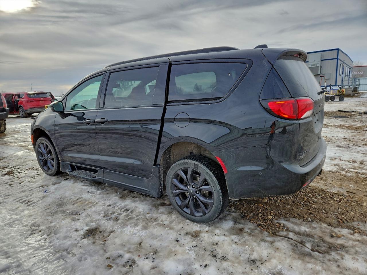 Chrysler Pacifica Limited