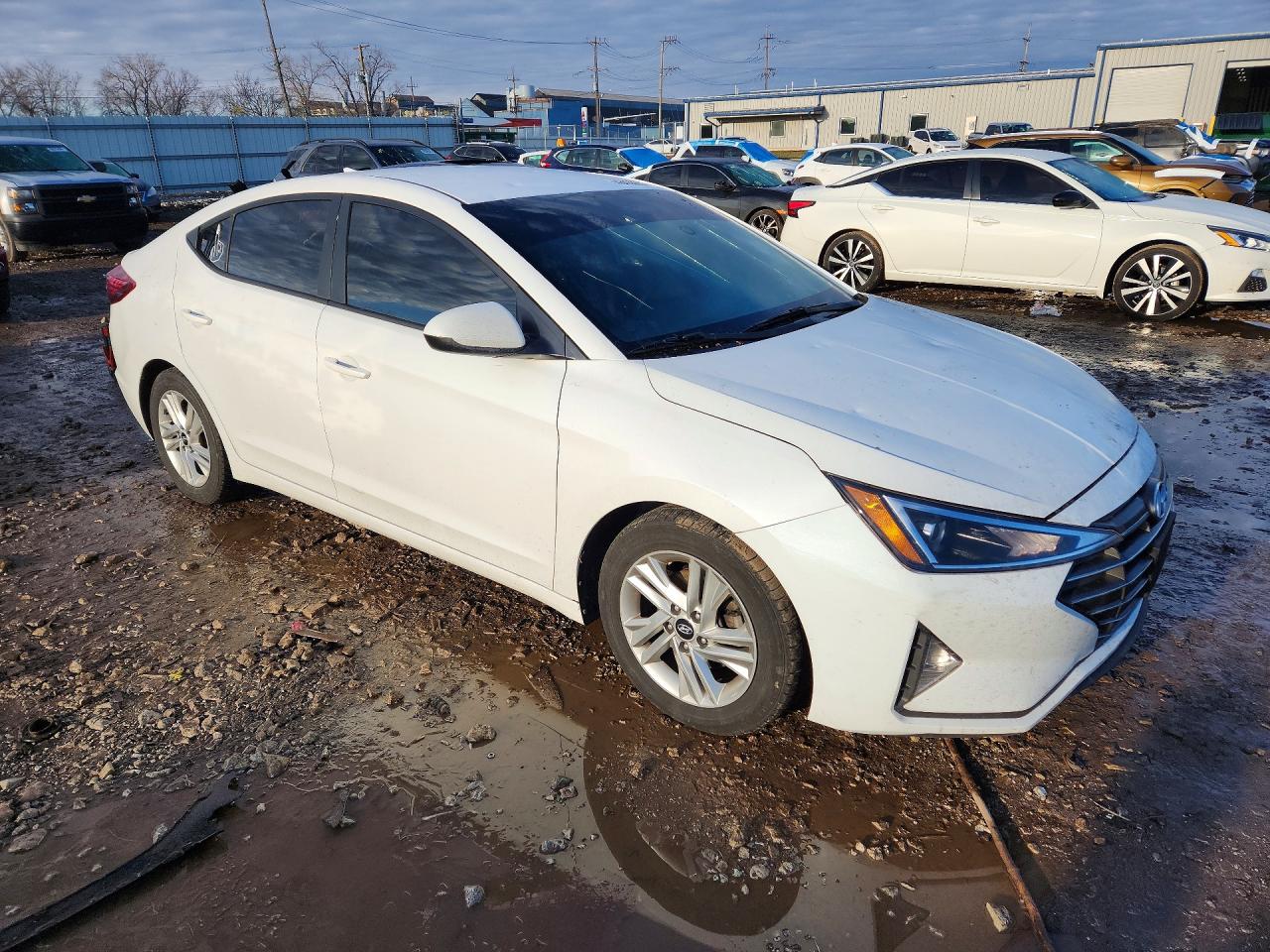 Hyundai ELANTRA Sel