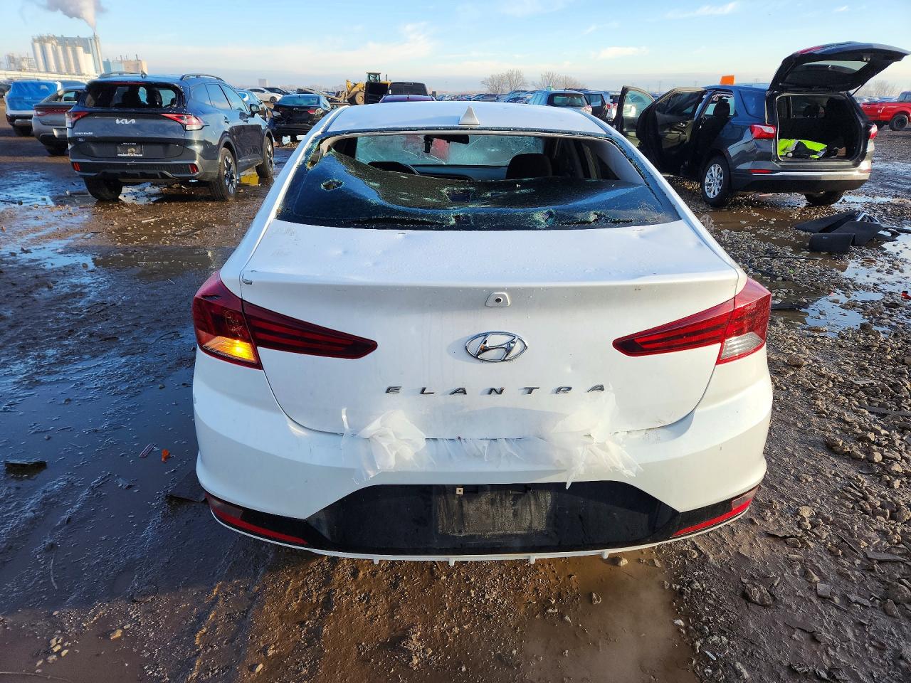 Hyundai ELANTRA Sel