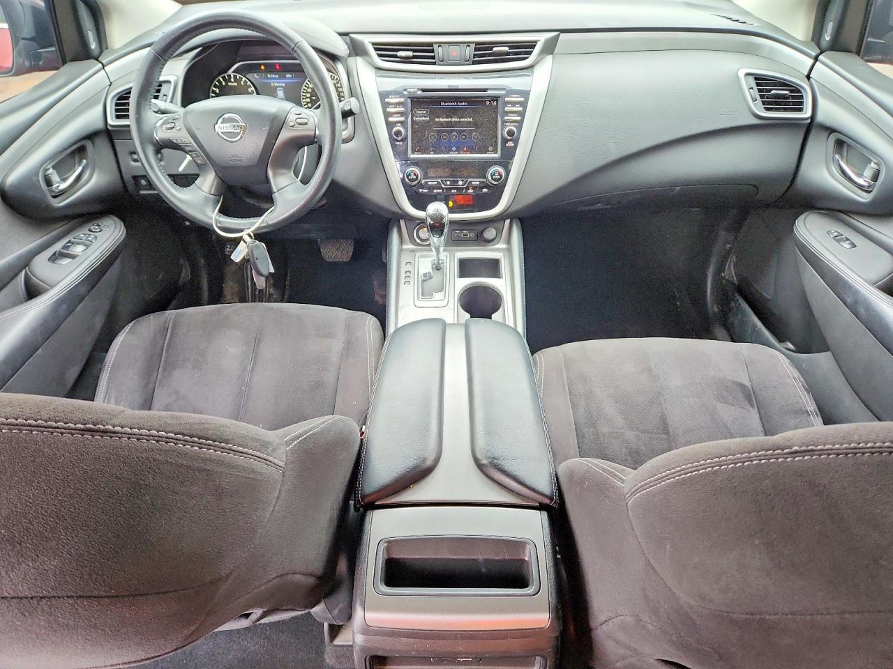 Nissan Murano S