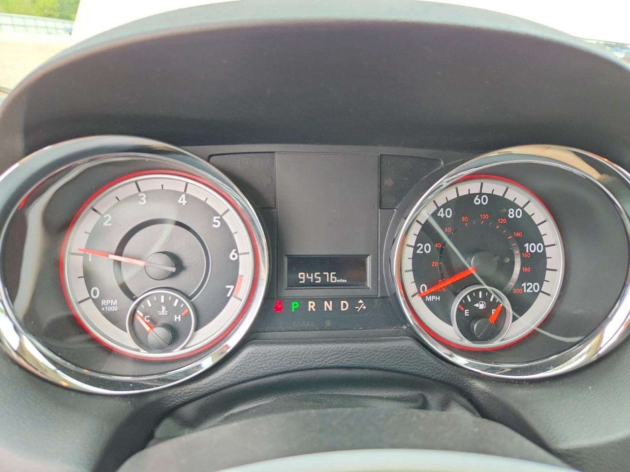 Dodge Caravan Se
